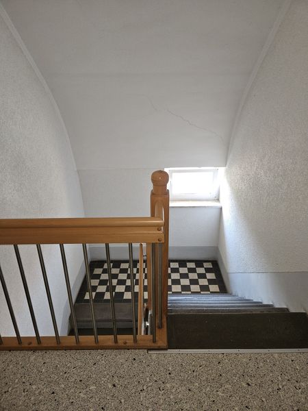 DG-Wohnung mit Keller und PKW-Stellplatz in Merseburg